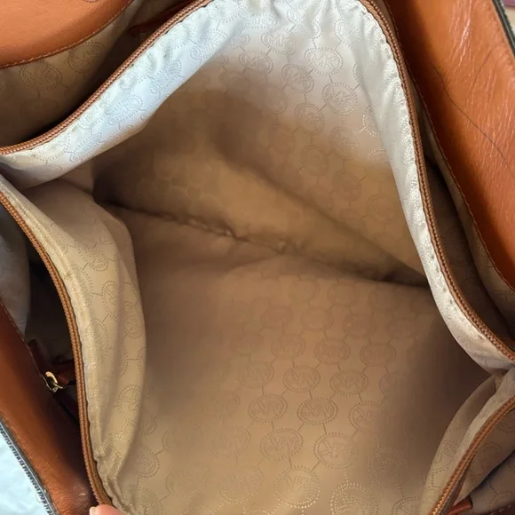 Michael Kors Brown Cynthia Large Signature MK Leather Tote Shoulder Bag - Picture 10 of 15